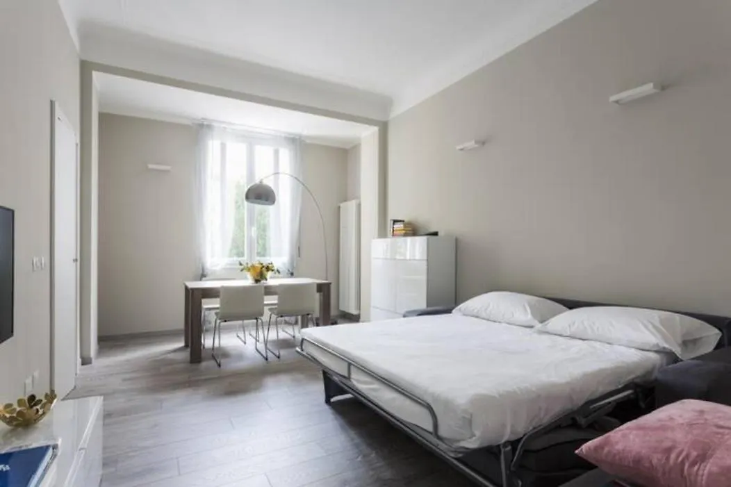 Citta Studi Bright And Stylish Flat With Balcony Apartment Milan