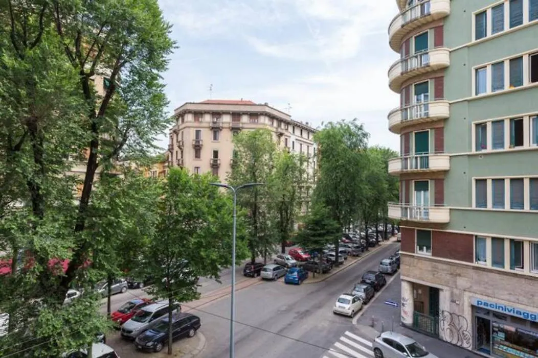 Citta Studi Bright And Stylish Flat With Balcony Apartment Milan