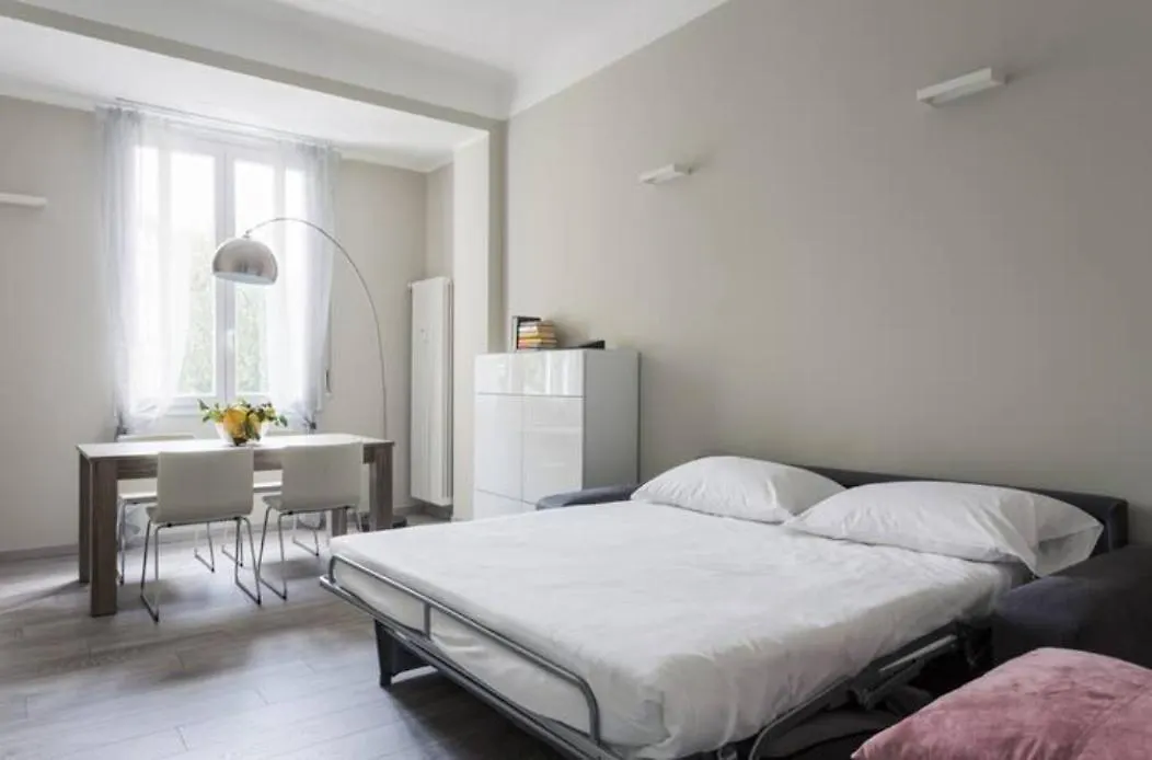 Citta Studi Bright And Stylish Flat With Balcony Apartment Milan